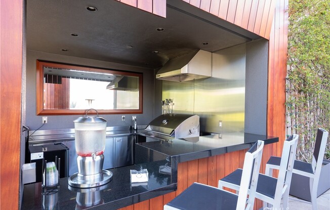 2 beds, 3 baths, 2,230 sqft, $11,000, Unit 14F