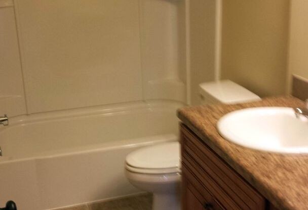 2 beds, 1.5 baths, 970 sqft, $1,225, Unit 406A