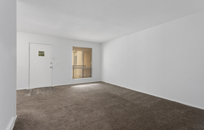 506 W 89 ST