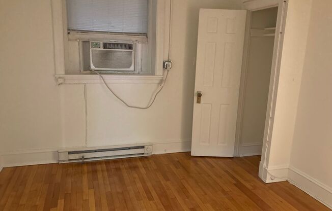 1 bed, 1 bath, 450 sqft, $1,249, Unit 107-GA
