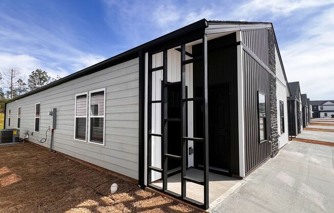 3 beds, 2 baths, 1,129 sqft, $1,545, Unit 2021 Brother Arthur Trail