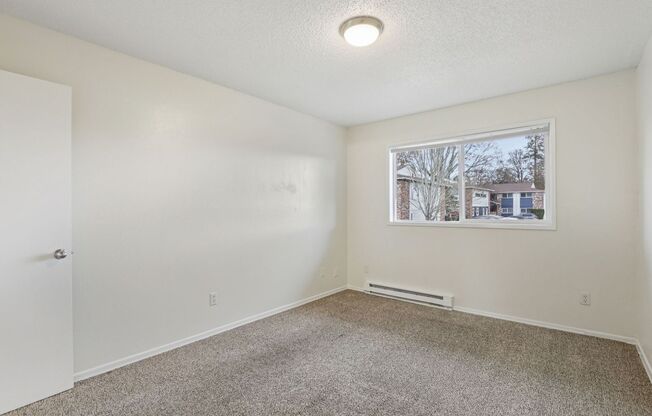 1 bed, 1 bath, 671 sqft, $1,375, Unit A-14