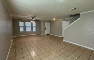 3 beds, 2.5 baths, $1,595