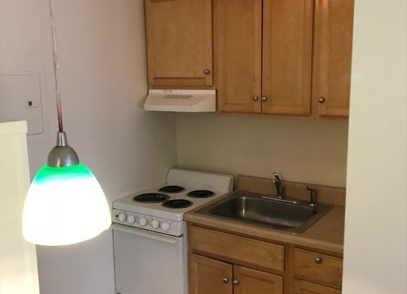 1 bed, 1 bath, 500 sqft, $1,825, Unit 1