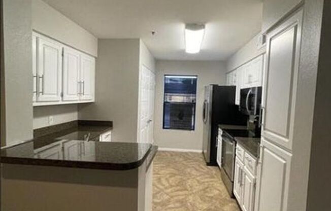 2 beds, 2 baths, $1,900, Unit #112