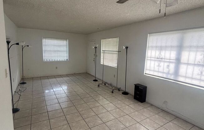 15811-15813 NW 38th Place