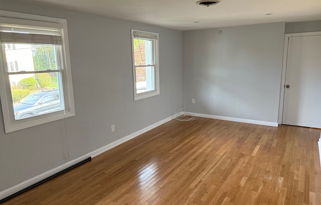 30 ELMWOOD PARK