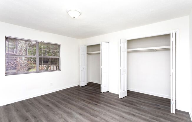 2 beds, 1.5 baths, 1,100 sqft, $980, Unit 103J