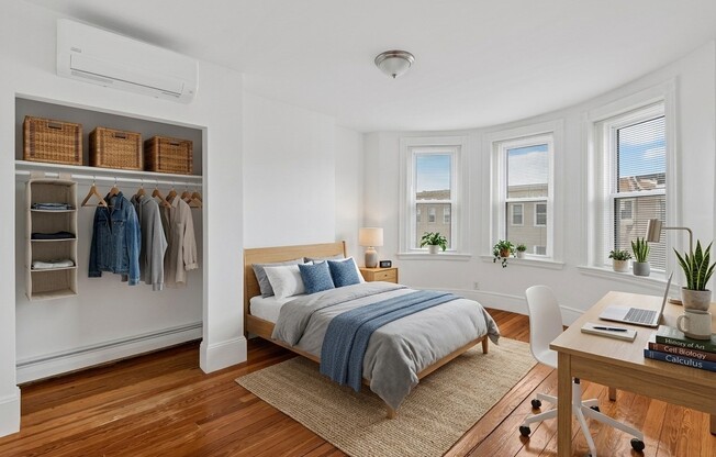 866 HUNTINGTON AVE