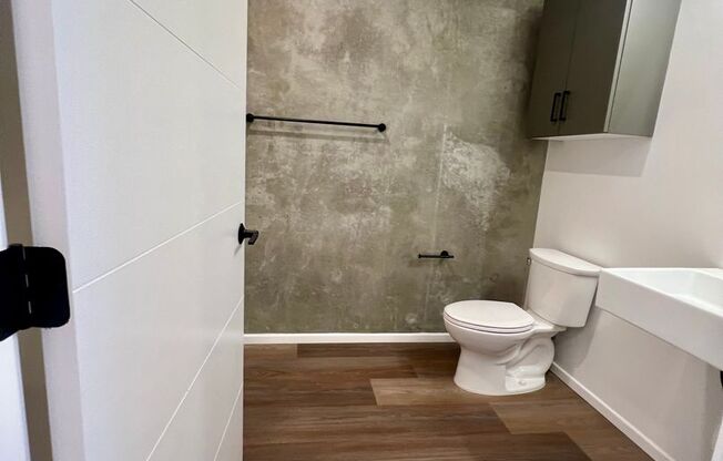 Studio, 1 bath, 406 sqft, $2,195, Unit 714