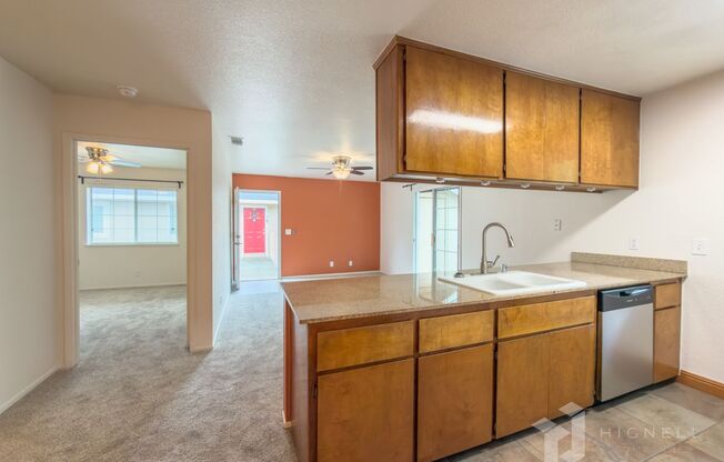 3 Bedroom Condo, Gated Community in Chico