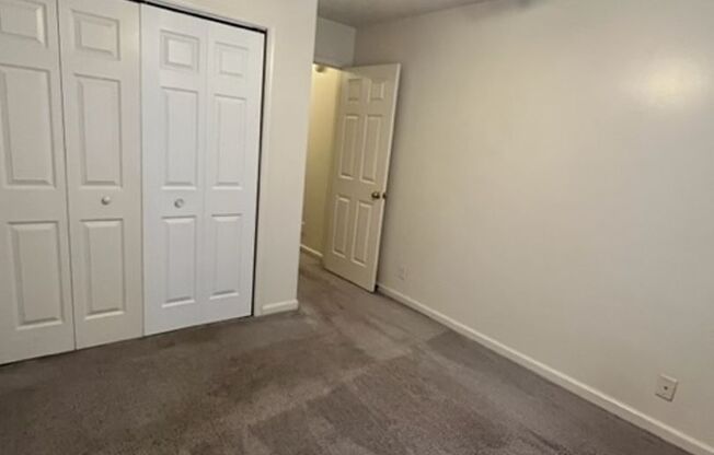 3 beds, 2 baths, $1,675