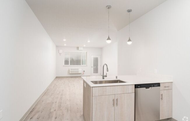 2 beds, 1 bath, 850 sqft, $1,495, Unit 109B
