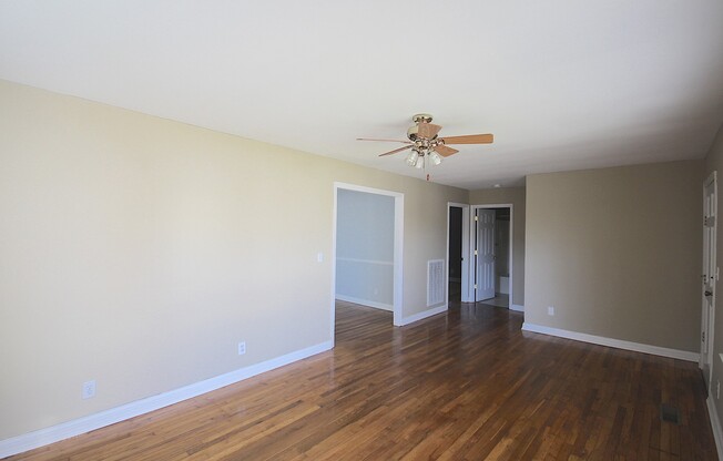 Updated Move In Ready 3 Bedroom in Red Bank!