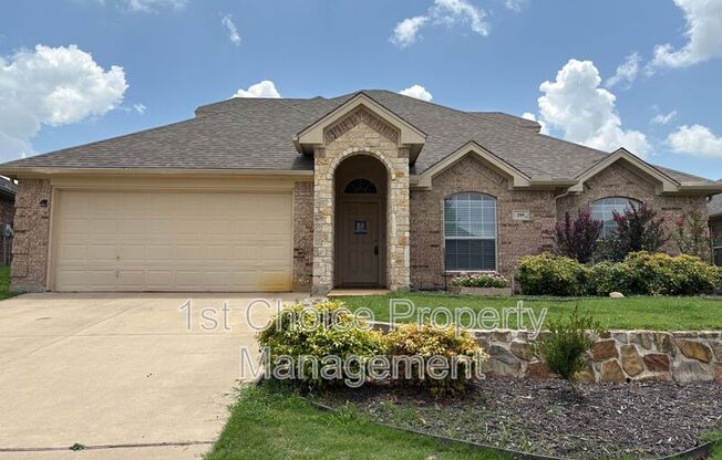 205 CARRIAGE DR