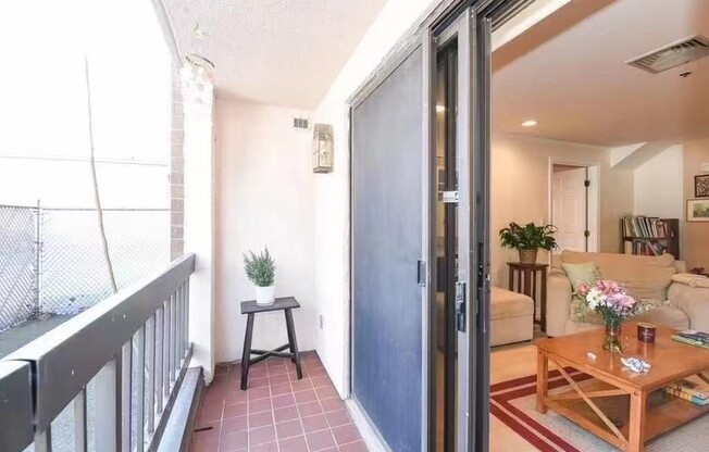24 COREY ST