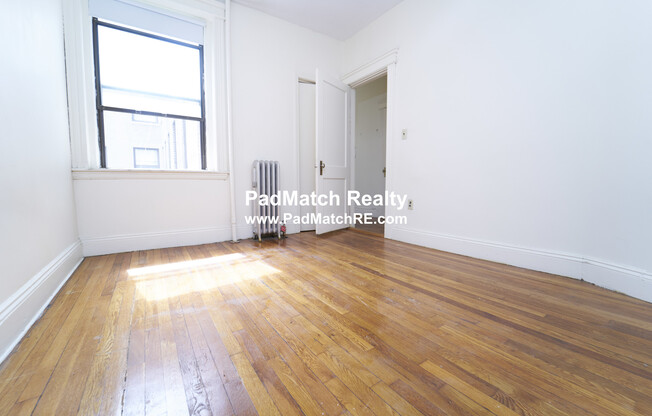 1156 COMMONWEALTH AVE