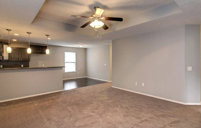 3 beds, 2 baths, $1,595