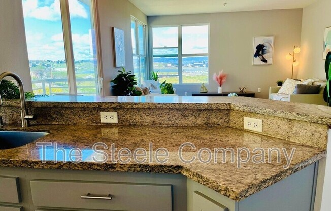 501 CRES WAY