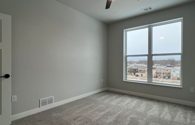 2 beds, 2 baths, 1,220 sqft, $2,650, Unit WR 305-200