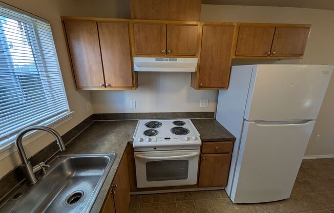 2 beds, 2 baths, 994 sqft, $1,432, Unit A101
