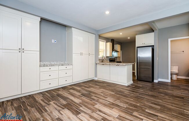 (Lease-up Only) Thirteenth St N 855