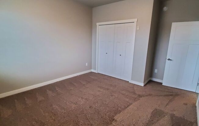 2 beds, 2 baths, $1,495, Unit 231