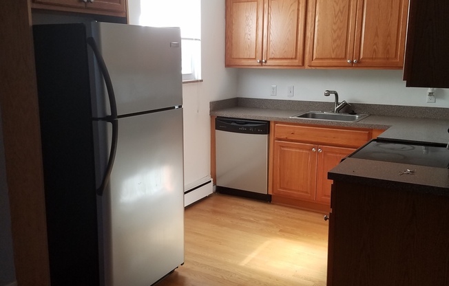 1 bed, 1 bath, 600 sqft, $1,195, Unit 5