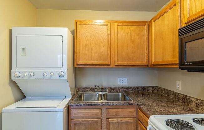 1 bed, 1 bath, 525 sqft, $825, Unit Unit 3585-04