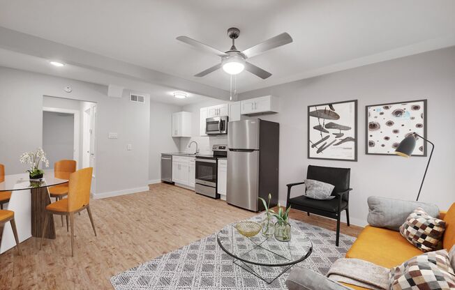1 bed, 1 bath, 575 sqft, $979, Unit 203