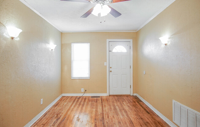 458 College Ave.