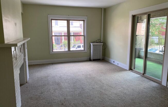 3 beds, 1.5 baths, $2,175, Unit 5806 Howe - 1