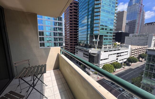 2 beds, 2 baths, 1,100 sqft, $2,999.99, Unit #1206