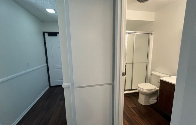 1 bed, 1 bath, 737 sqft, $2,150, Unit 042