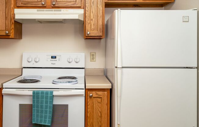 2 beds, 1 bath, 950 sqft, $1,350, Unit 3-8269