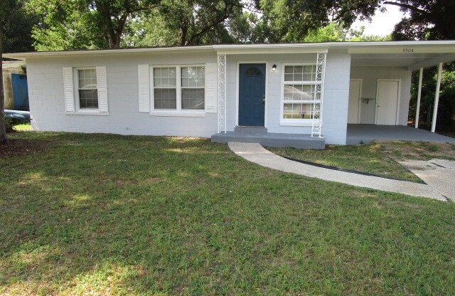 3 beds, 1 bath, $1,295