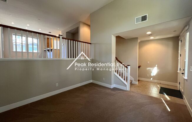 Wonderful 3bd/2.5ba Townhome-Great Location!