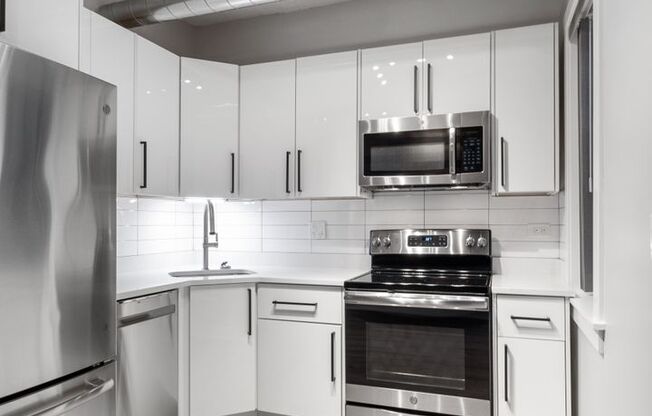 1 bed, 1 bath, 373 sqft, $1,750, Unit 203