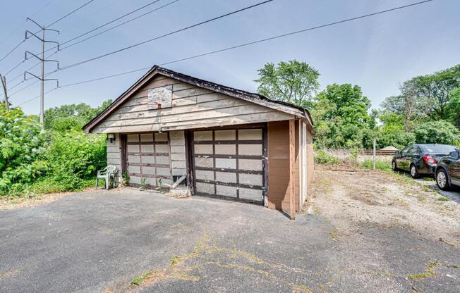 637 BARNSDALE RD