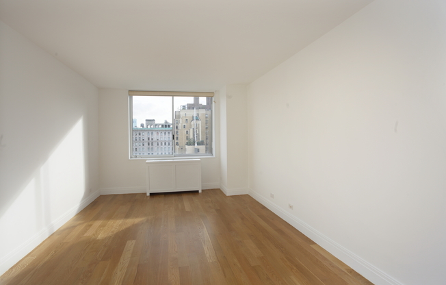 1 bed, 1 bath, $5,995, Unit 6A