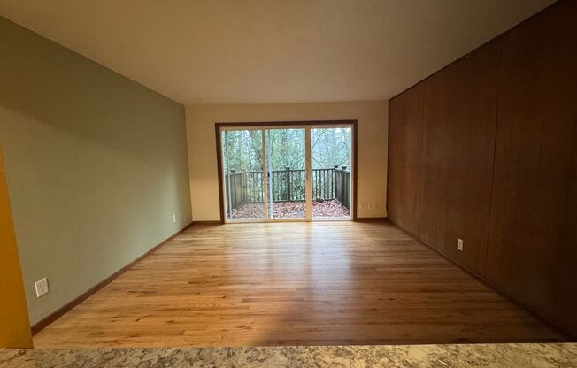 1 bed, 1 bath, 640 sqft, $1,325, Unit 25