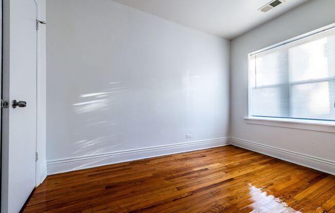 6200 S Rockwell