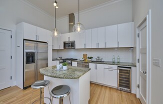2 beds, 2 baths, 1,439 sqft, $3,500, Unit 1