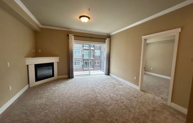 1015 Railroad Ave #411