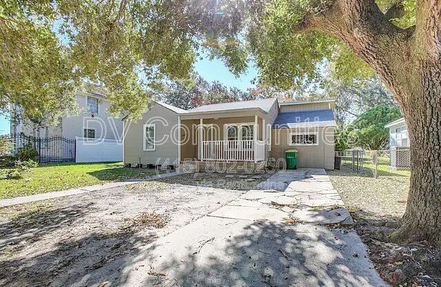 717 E REPUBLIC AVE