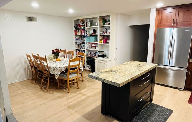 Updated 3 Bed / 2 Bath in Sabre Springs!!