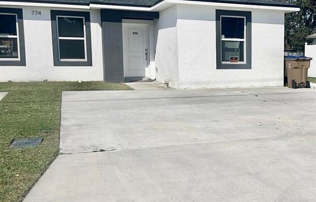 776 LUCAYA DR