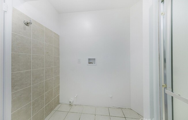 10431 LAS LUNITAS AVE