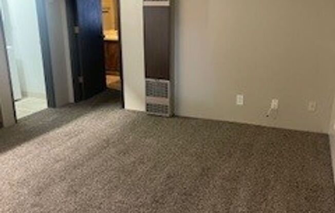 1 bed, 1 bath, 550 sqft, $1,195, Unit 7