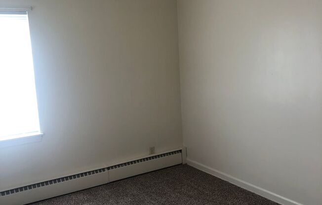 1 bed, 1 bath, 625 sqft, $665, Unit 1500-414
